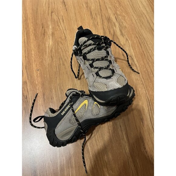 Merrell Mens Hiking Shoes J31221 Size 8A Grey & Black Mesh Rubber Soles Durable - Picture 1 of 5